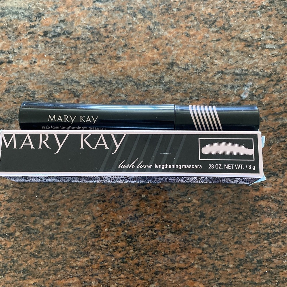 Mary Kay Lash Love Eye Mascara -Lengthening 0.28oz New 054563 I 🩷 Black